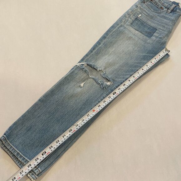 ~ J.Crew 26 Vintage Crop Jeans Womens Light Blue Fray Look Patch Rip Distressed - Picture 6 of 12